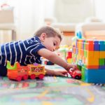 Encuentra los mejores juguetes educativos para bebés en moda
